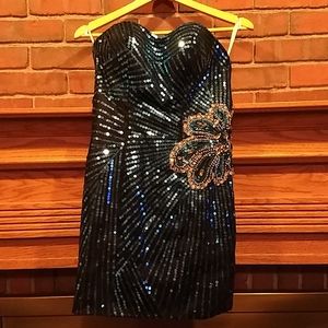EUC sz 00 strapless dress